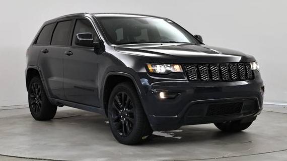 JEEP GRAND CHEROKEE 2018 1C4RJEAGXJC141235 image